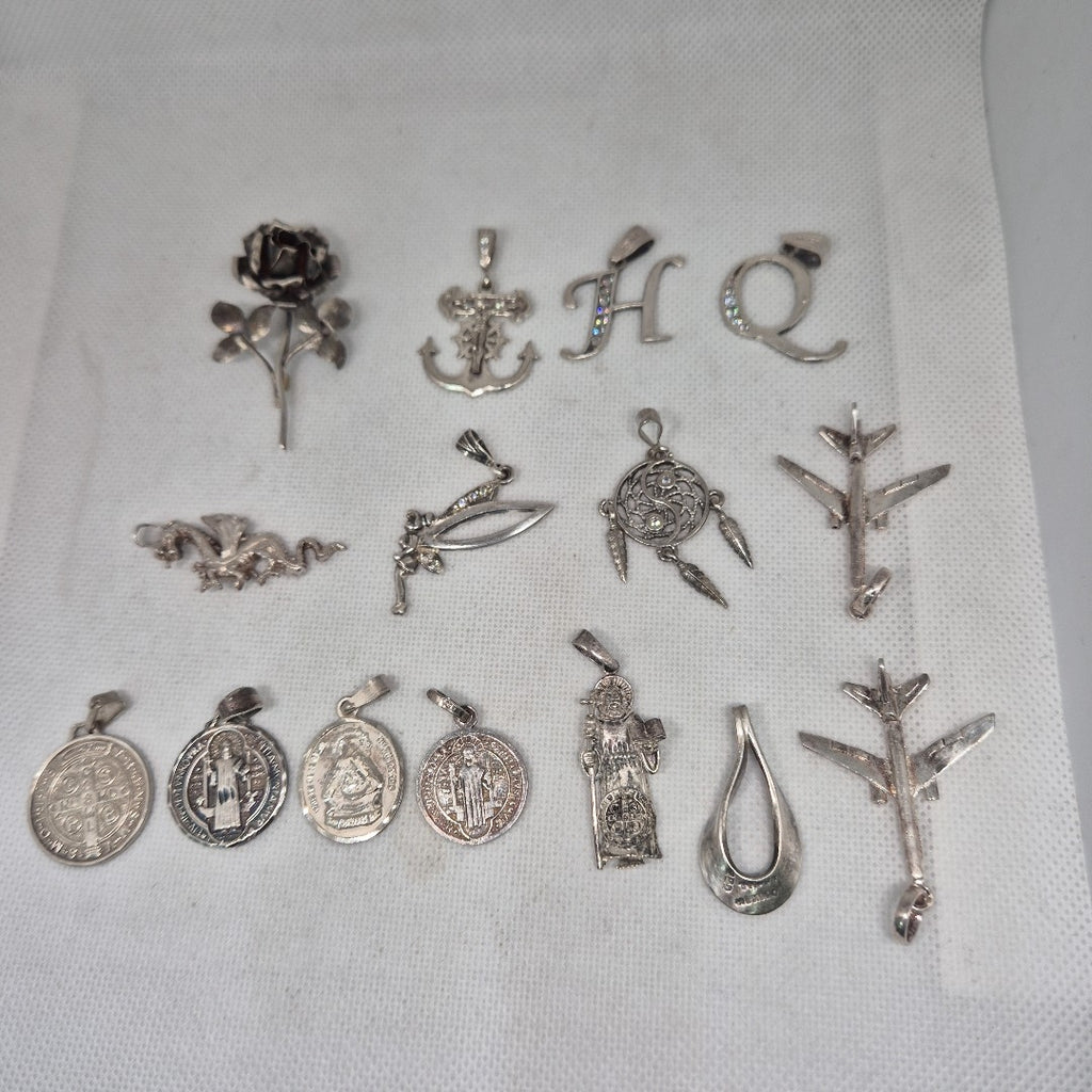 DIJE, MEDALLA RELIGIOSA PLATA 62.6 GRMS (SEMINUEVO)