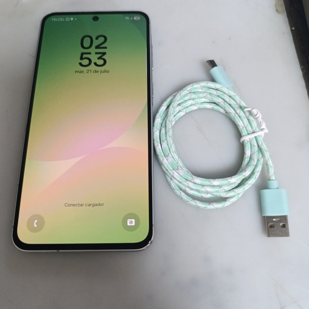 CELULAR SAMSUNG GALAXY A56 SM-A566E (2025) 256 GB 8 GB RAM (SEMINUEVO)