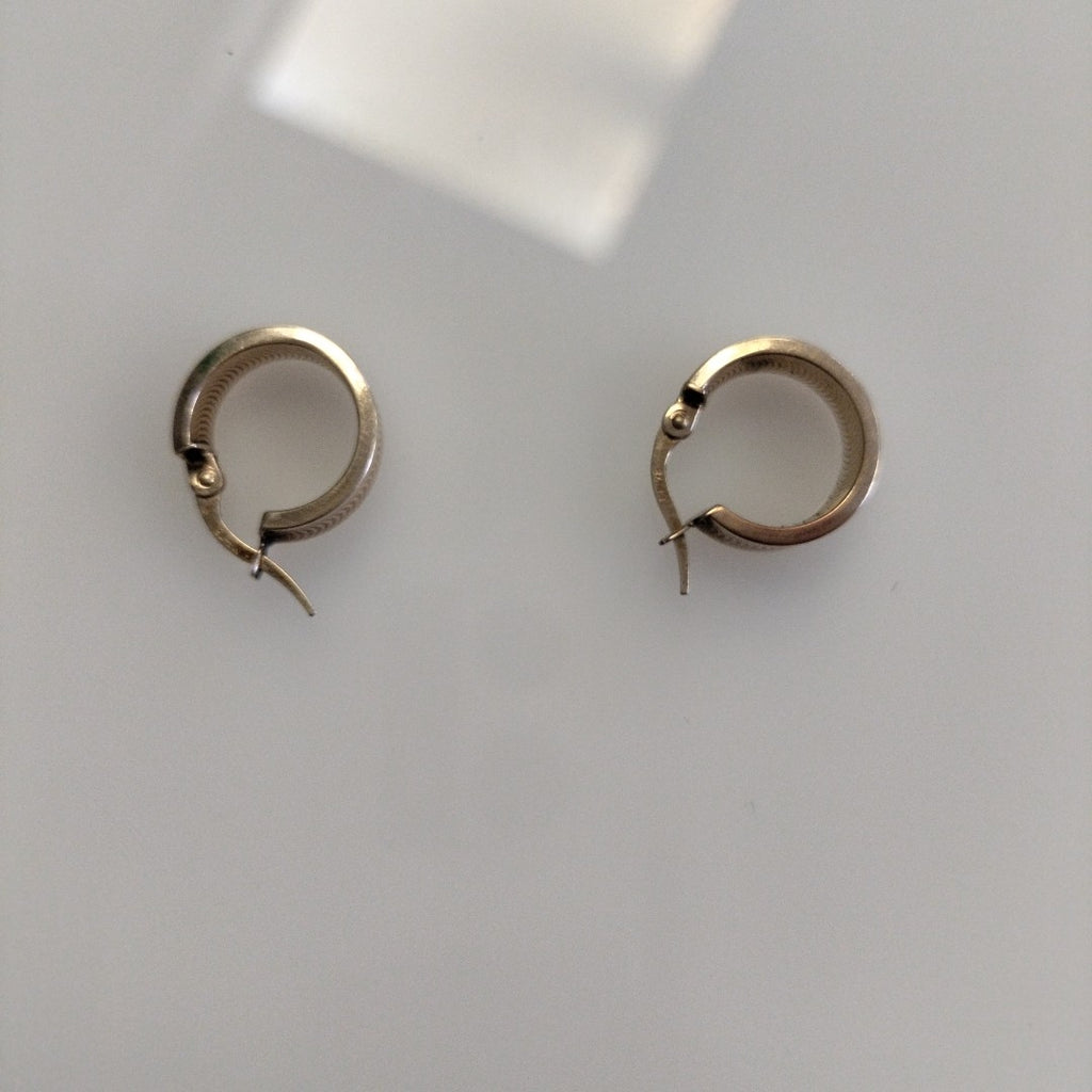 ARRACADAS PAR ORO 14 K 1.6 GRMS (SEMINUEVO)