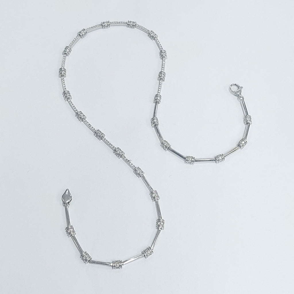 COLLAR ORO, ORO BLANCO 14 K 15.3 GRMS (SEMINUEVO)