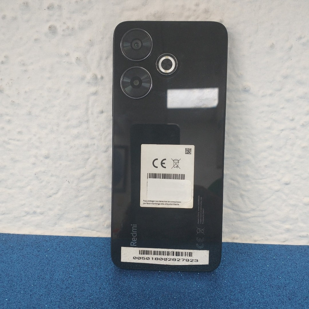 CELULAR XIAOMI REDMI 13C 23106RN0DA (2023) 256 GB 8 GB RAM (SEMINUEVO)