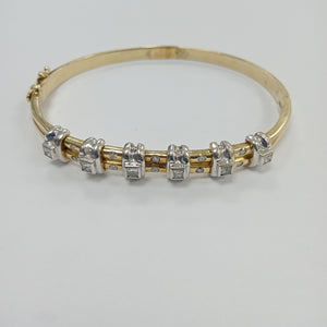 PULSERA RIGIDA ORO 14 K 27.9 GRMS (SEMINUEVO)