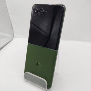 CELULAR MOTOROLA RAZR 50 ULTRA XT2451-3 (2024) 512 GB 12 GB RAM (SEMINUEVO)