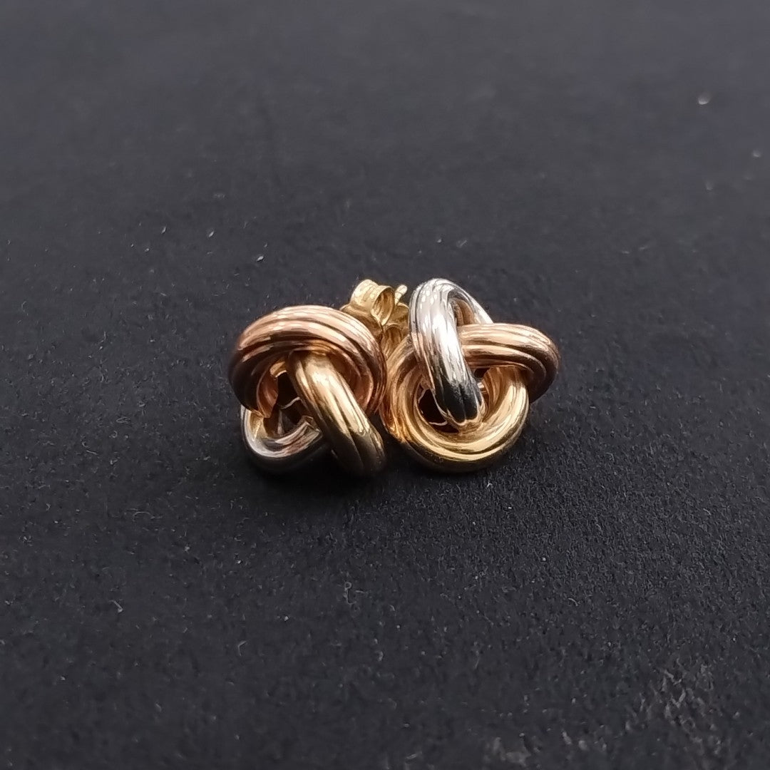 ARETES PAR ORO 10 K 2.5 GRMS (SEMINUEVO)
