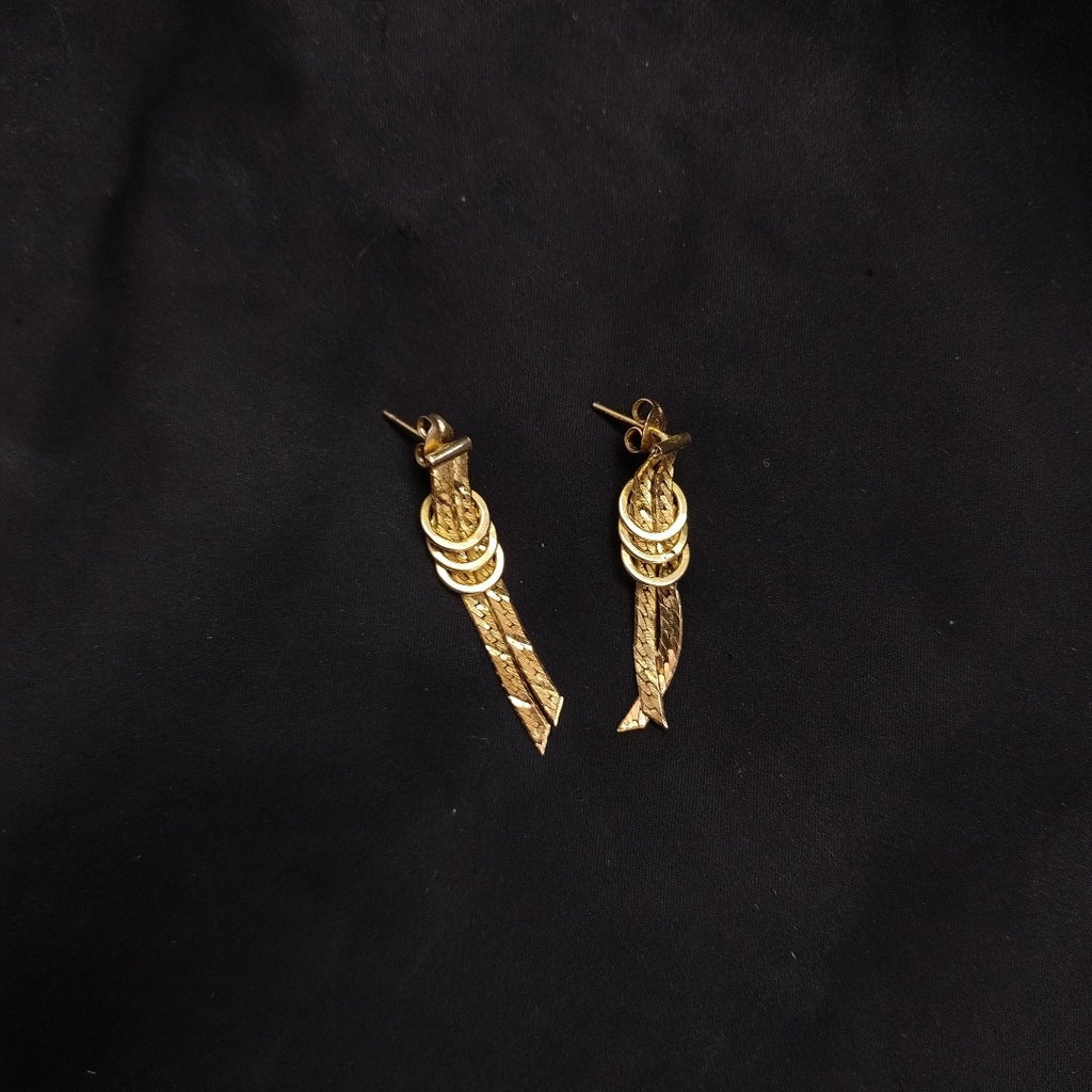ARETES PAR ORO 14 K 2.9 GRMS (SEMINUEVO)
