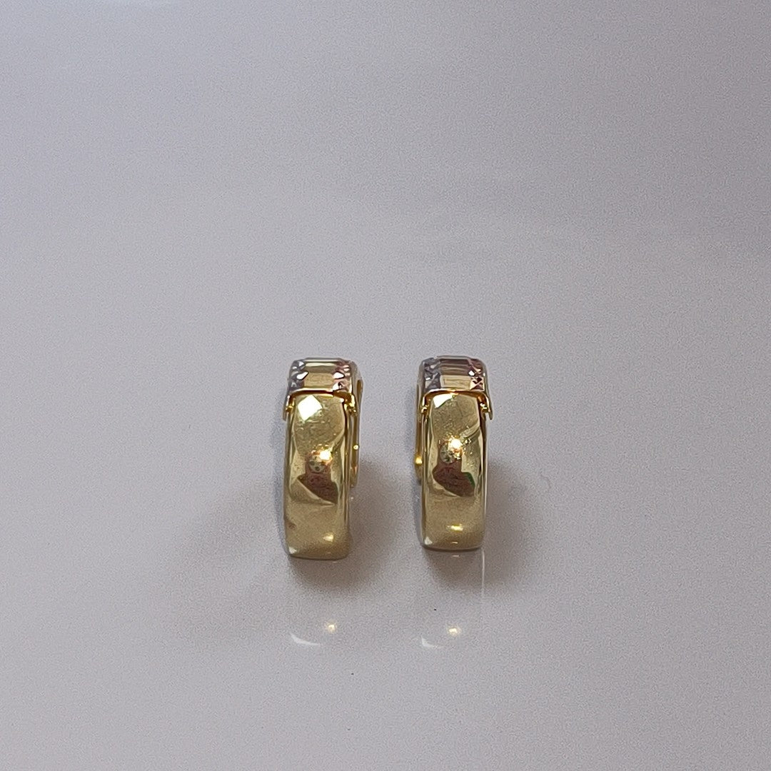 ARRACADAS PAR ORO 14 K 1.2 GRMS (SEMINUEVO)