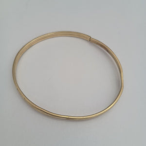 PULSERA RIGIDA ORO 10 K 5.1 GRMS (SEMINUEVO)