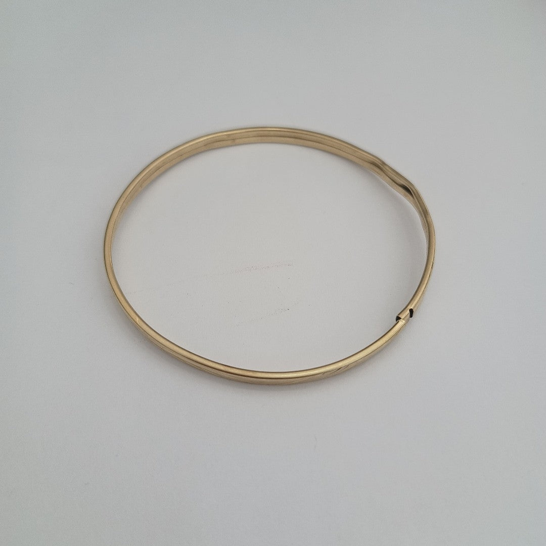 PULSERA RIGIDA ORO 10 K 4.8 GRMS (SEMINUEVO)