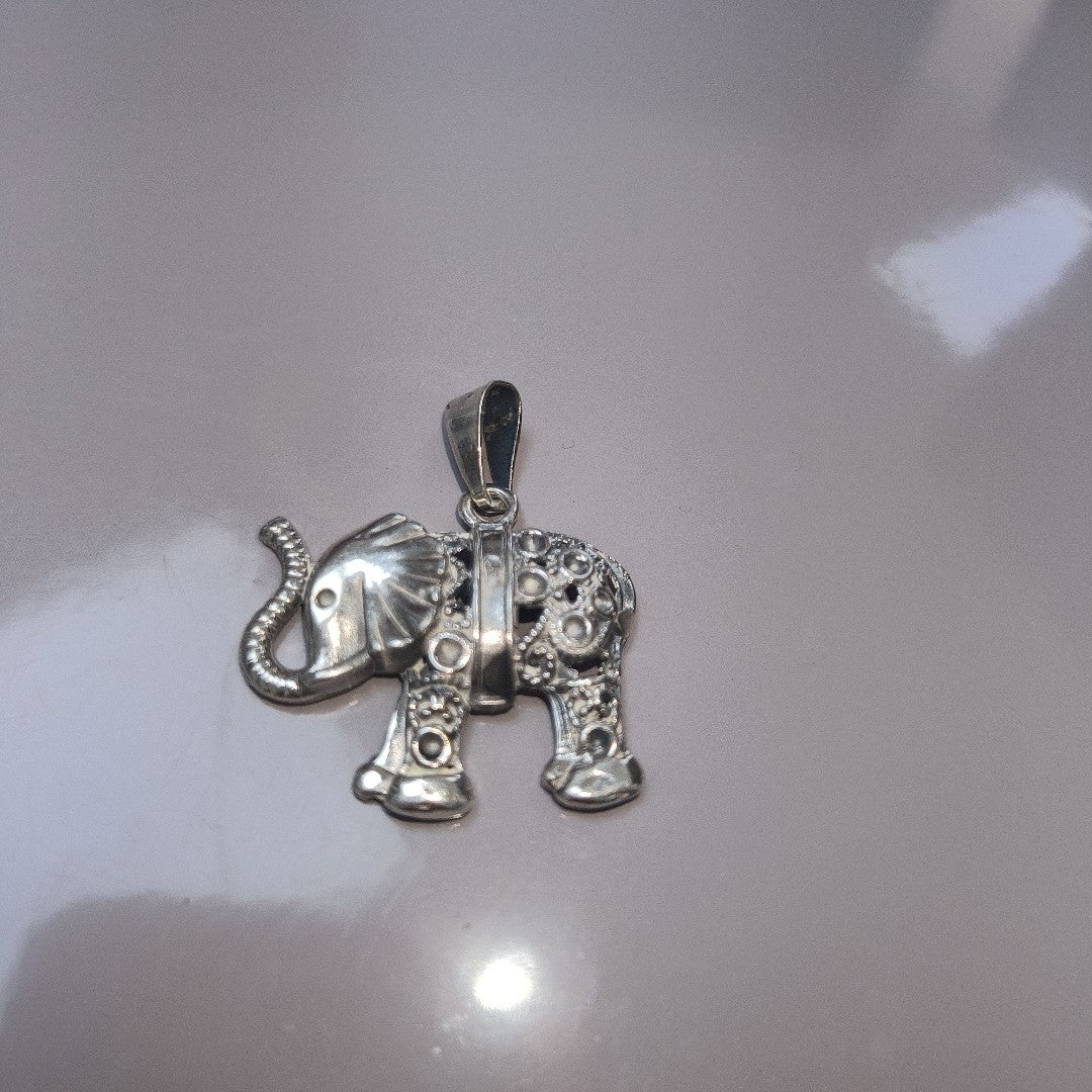 DIJE PLATA 5.7 GRMS (SEMINUEVO)