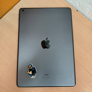 TABLETA APPLE IPAD 9 A2602 64 GB 3 GB RAM (SEMINUEVO)