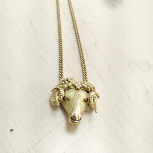 CADENA, DIJE ORO 18 K 75.6 GRMS (SEMINUEVO)