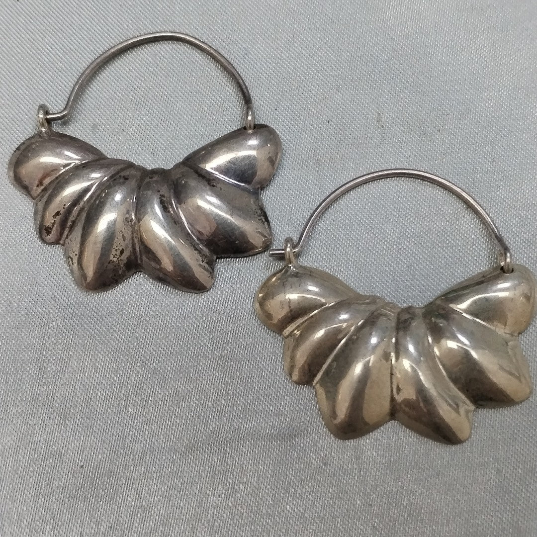 ARETES PAR PLATA 9,00 GRMS (SEMINUEVO)