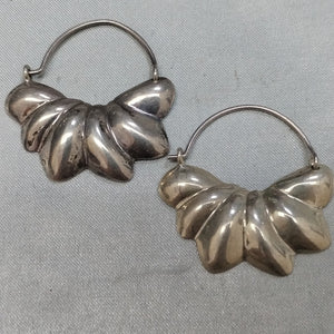 ARETES PAR PLATA 9,00 GRMS (SEMINUEVO)