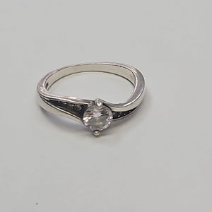 ANILLITO PLATA 2.7 GRMS (SEMINUEVO)