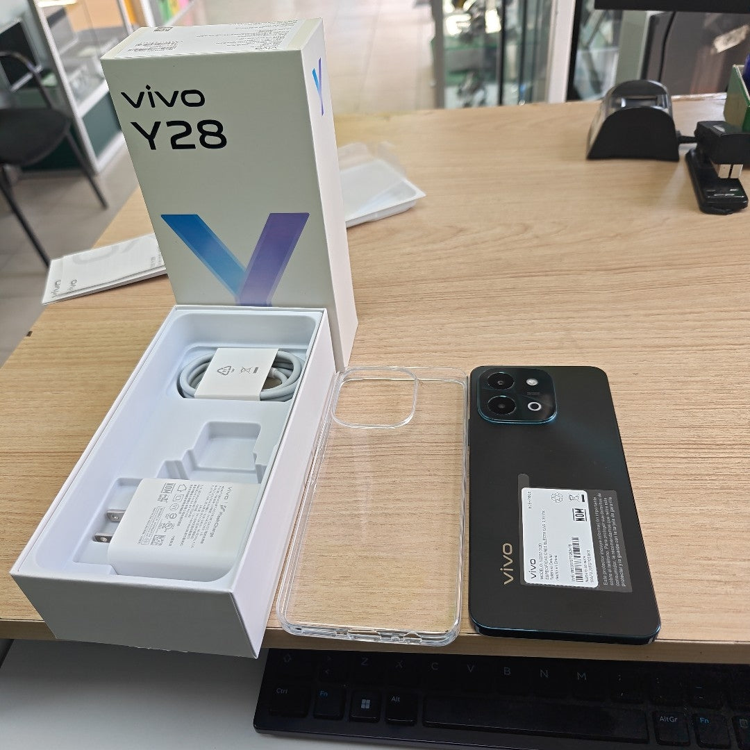 CELULAR VIVO Y28 V2352 256 GB 8 GB RAM (SEMINUEVO)
