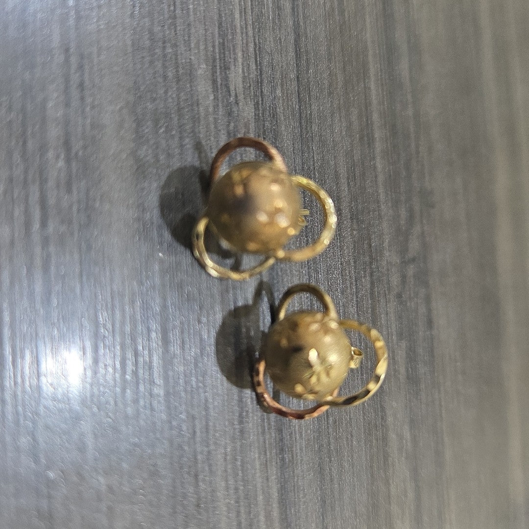 ARETES PAR ORO 10 K 2.8 GRMS (SEMINUEVO)