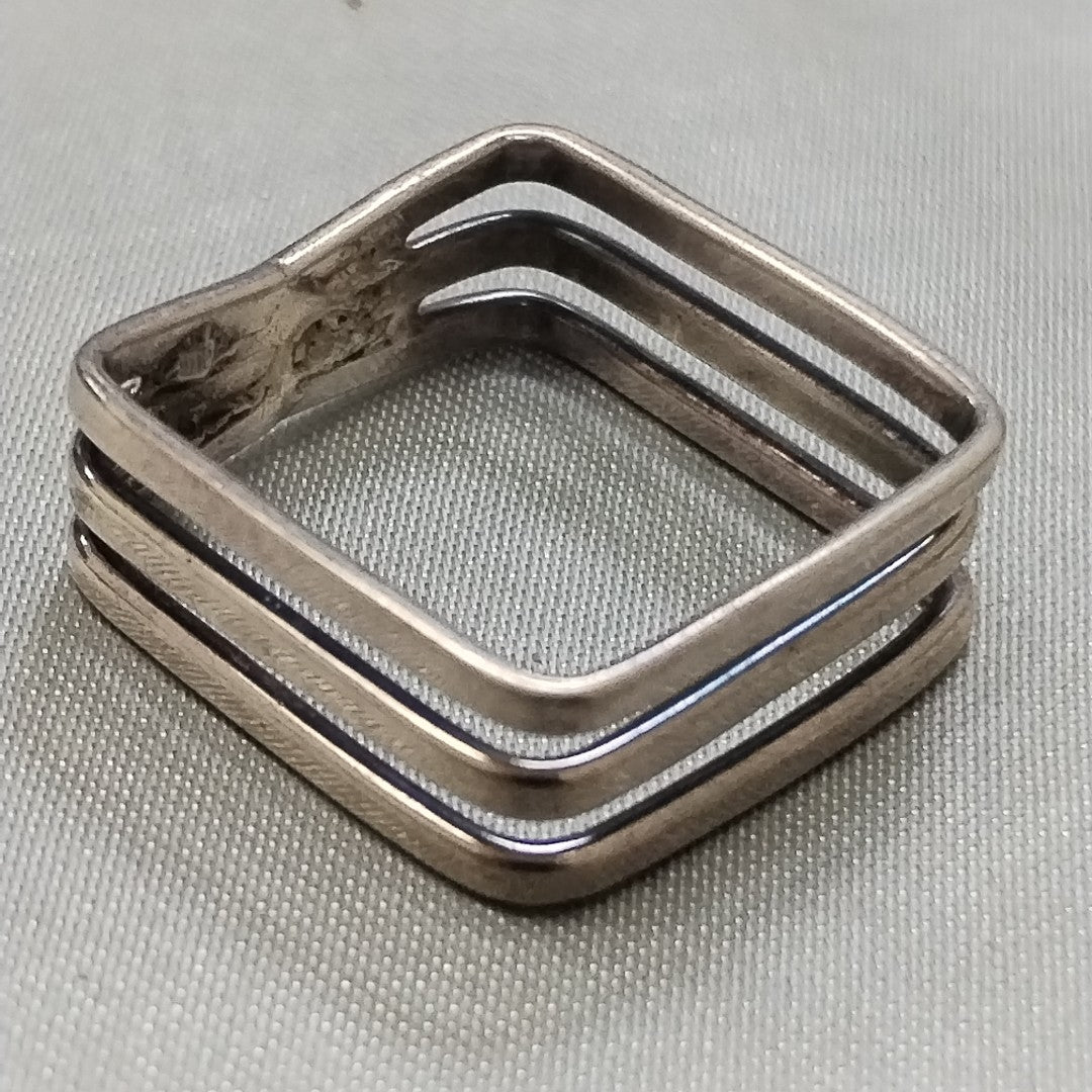 ANILLITO PLATA 3,80 GRMS (SEMINUEVO)