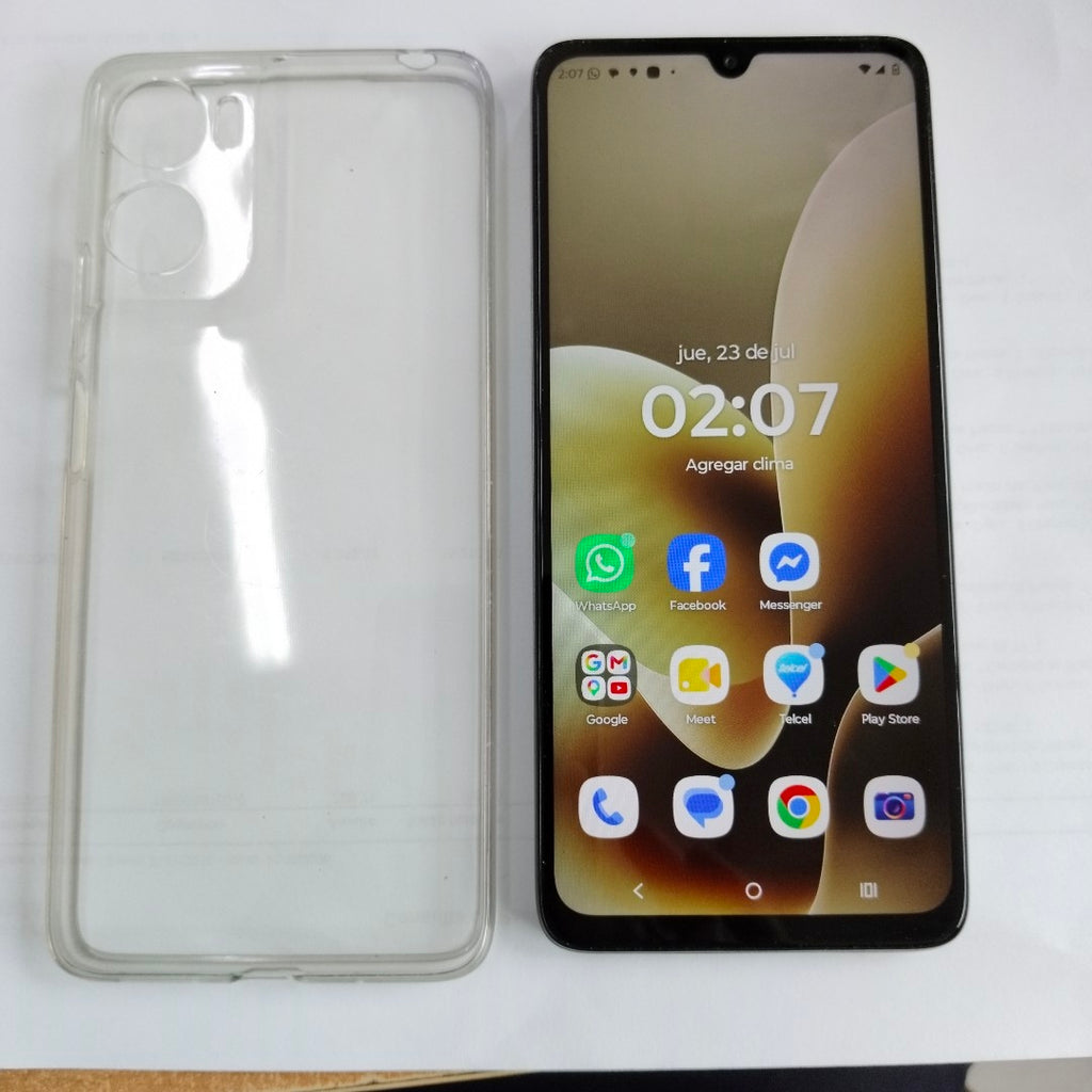 CELULAR MOTOROLA MOTO G06 XT2535-2 (2025) 128 GB 4 GB RAM (SEMINUEVO)