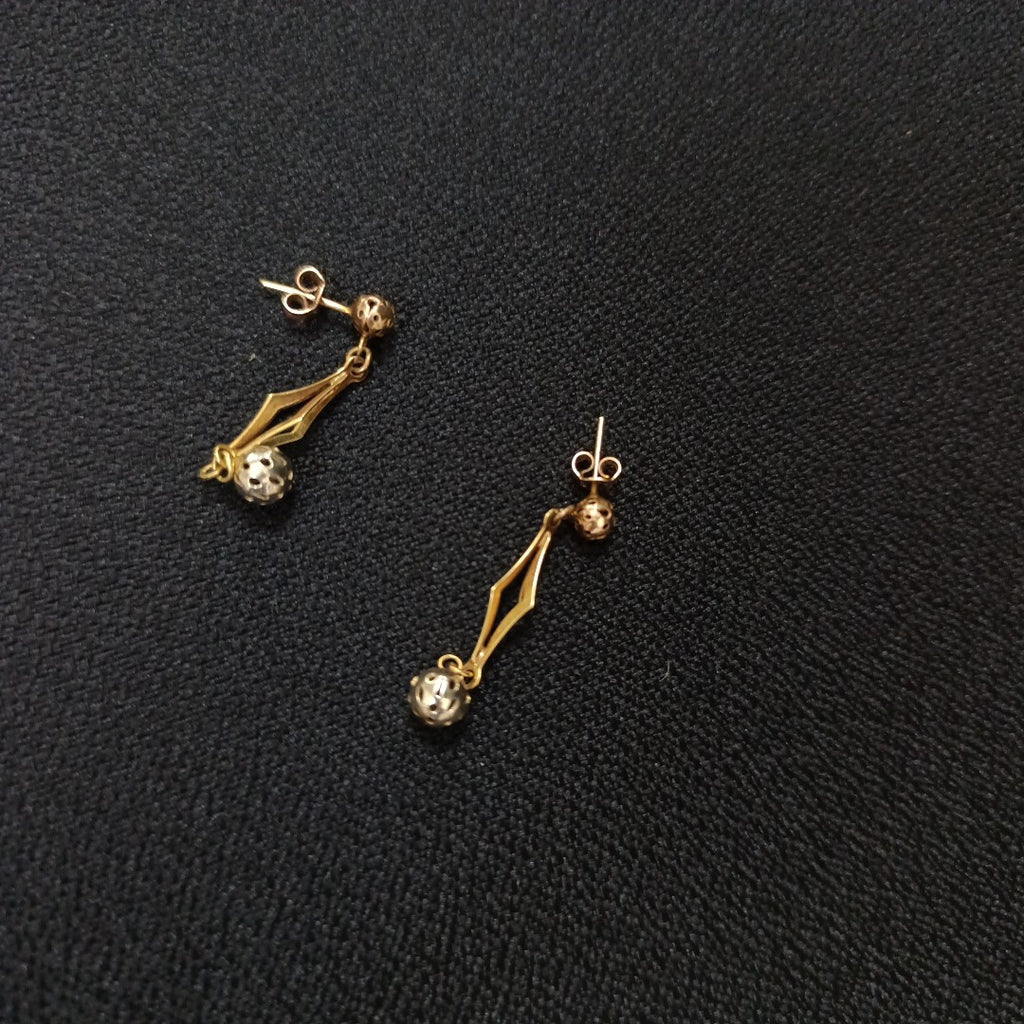 ARETES PAR ORO COMBINADO 8 K 2.7 GRMS (SEMINUEVO)
