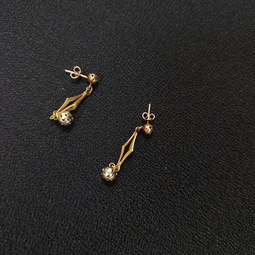 ARETES PAR ORO COMBINADO 8 K 2.7 GRMS (SEMINUEVO)