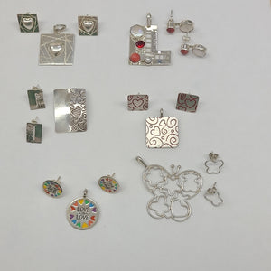 ARETES PAR, DIJE PLATA 45.6 GRMS (SEMINUEVO)
