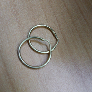 ARRACADAS PAR ORO 10 K 0.9 GRMS (SEMINUEVO)