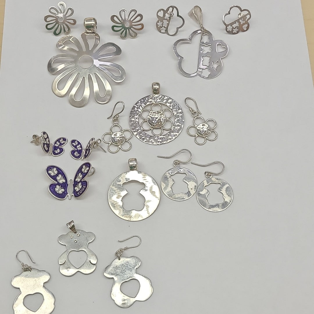 ARETES PAR, DIJE PLATA 61.4 GRMS (SEMINUEVO)
