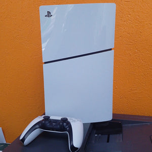 CONSOLA DE VIDEOJUEGO SONY PS5 SLIM 1 TB SSD (SEMINUEVO)