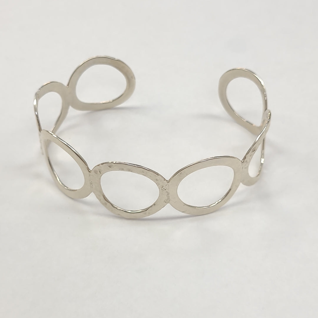 PULSERA RIGIDA PLATA 10.6 GRMS (SEMINUEVO)