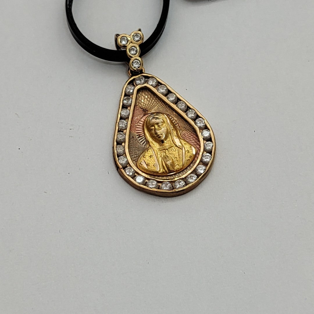 MEDALLA RELIGIOSA ORO 14 K 2.3 GRMS (SEMINUEVO)