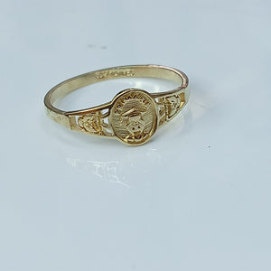 ANILLO DE GRADUACIÓN ORO 10 K 1.3 GRMS (SEMINUEVO)