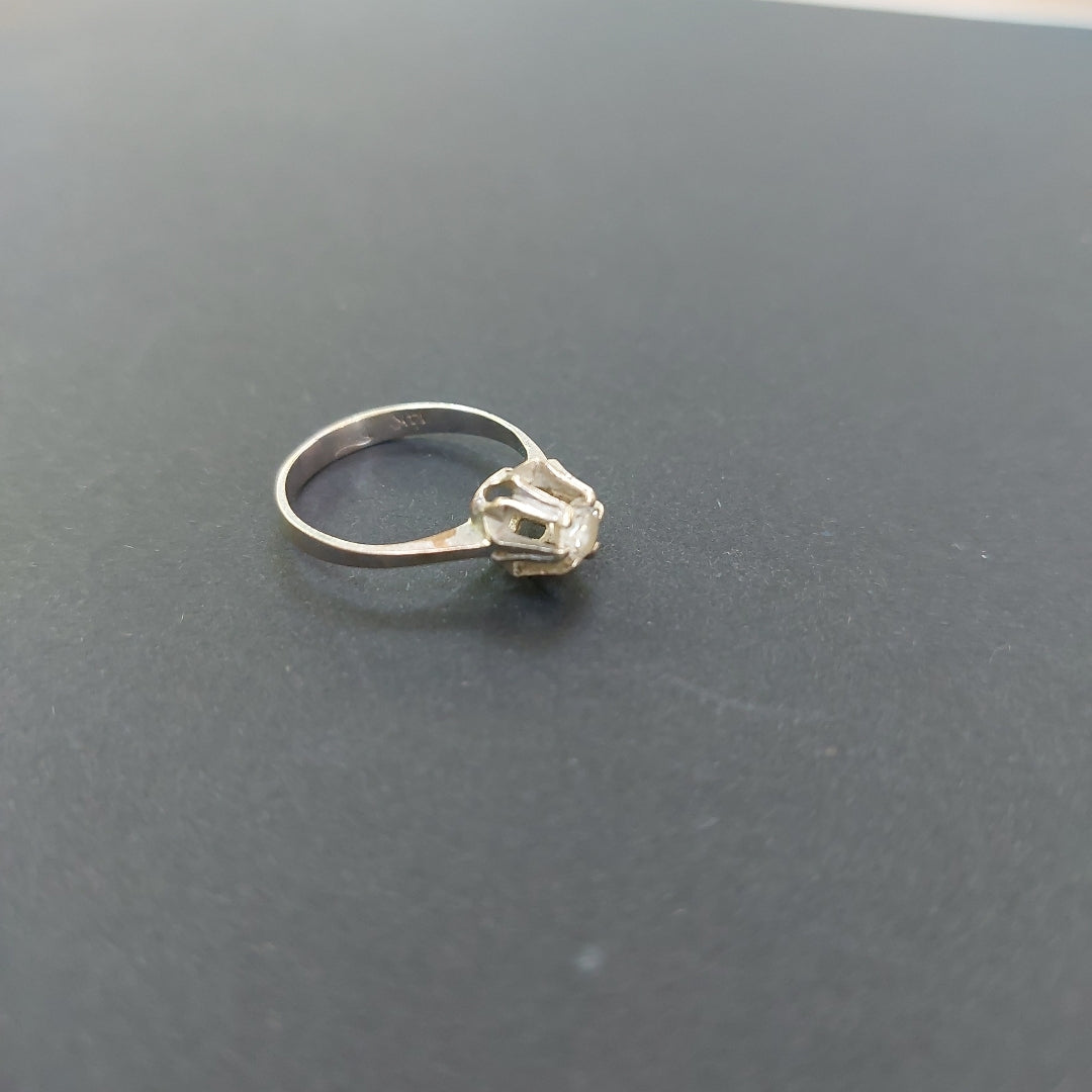 ANILLO ORO BLANCO 10 K 1.6 GRMS (SEMINUEVO)