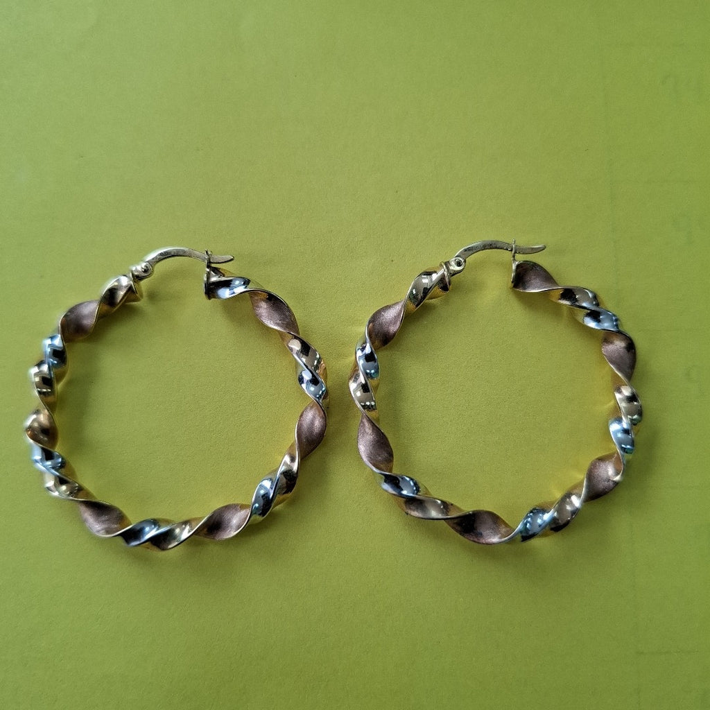 ARETES PAR ORO 10 K 3.2 GRMS (SEMINUEVO)