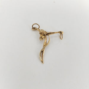 CRUCIFIJO ORO 14 K 2.5 GRMS (SEMINUEVO)