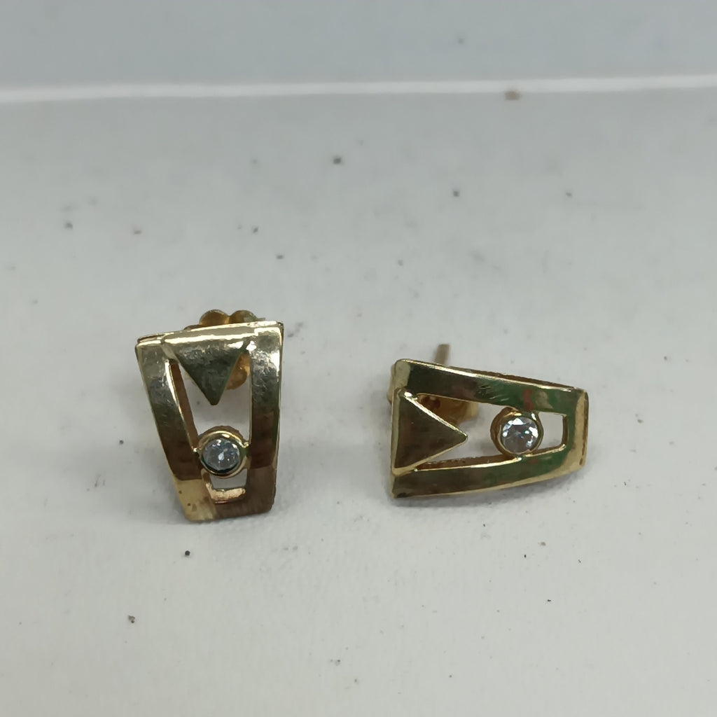 ARETES PAR ORO 10 K 1.2 GRMS (SEMINUEVO)