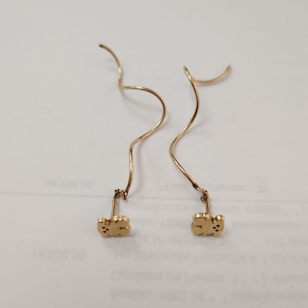 VIOLADORES PAR ORO 14 K 2.3 GRMS (SEMINUEVO)