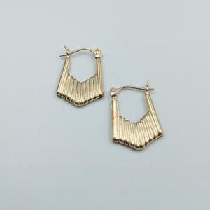 ARRACADAS PAR ORO 14 K 1.2 GRMS (SEMINUEVO)