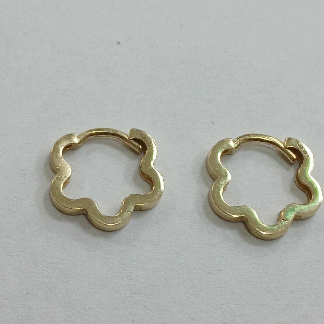 HUGGIES ORO 14K 1.4 (NUEVO)