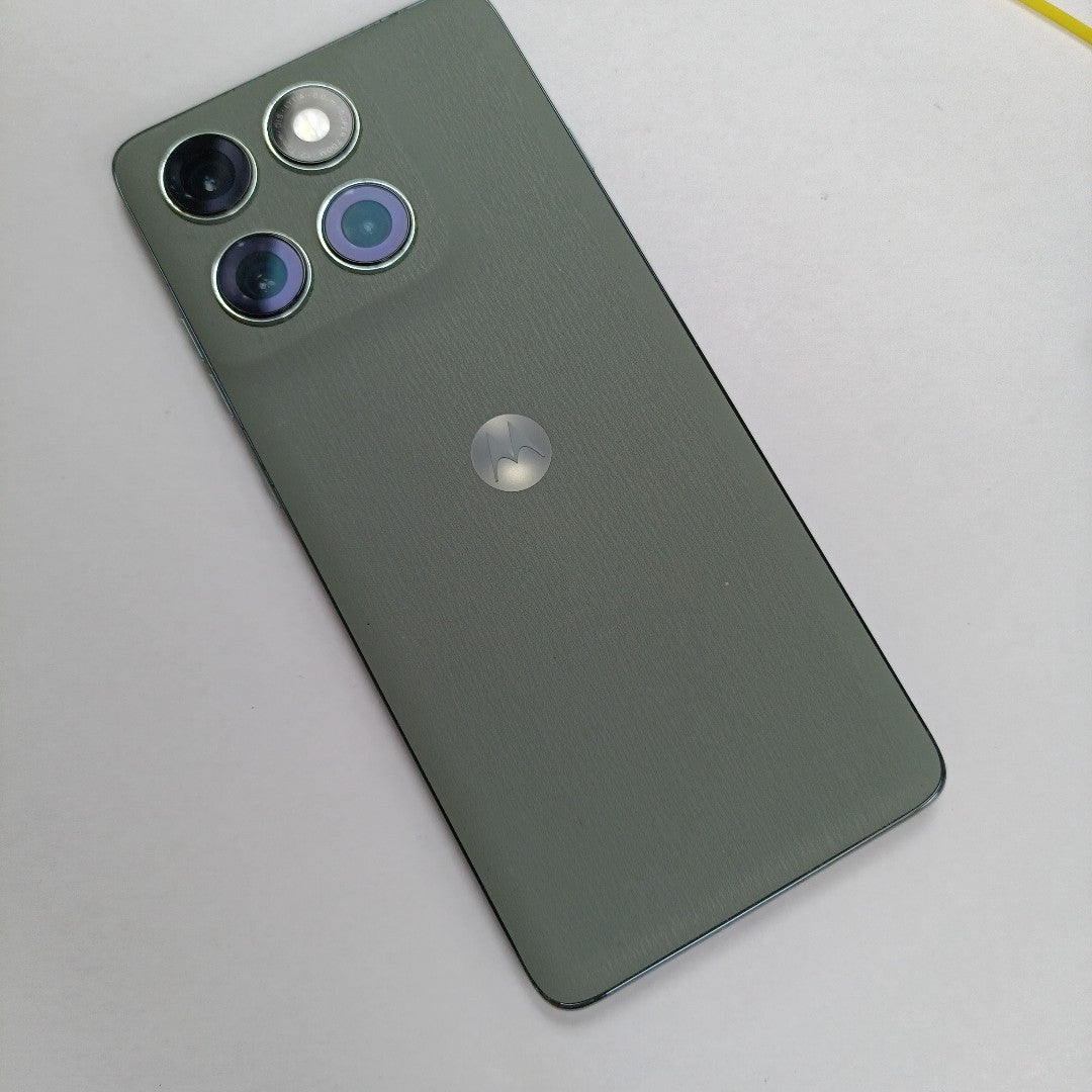 CELULAR MOTOROLA EDGE 60 PRO XT2507-1 (2025) 512 GB 12 GB RAM (SEMINUEVO)