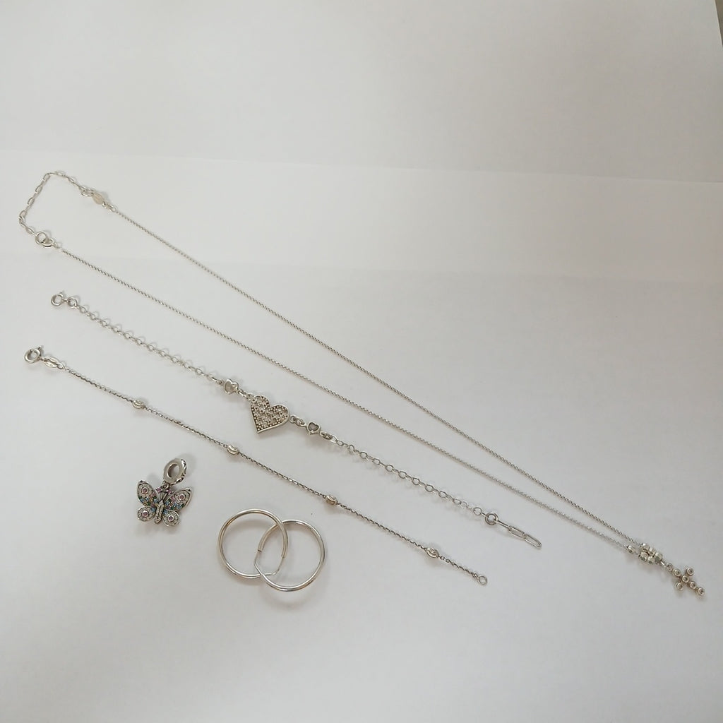 ARRACADAS PAR, DIJE, GARGANTILLA, PULSERA PLATA 11.4 GRMS (SEMINUEVO)