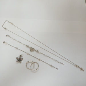 ARRACADAS PAR, DIJE, GARGANTILLA, PULSERA PLATA 11.4 GRMS (SEMINUEVO)