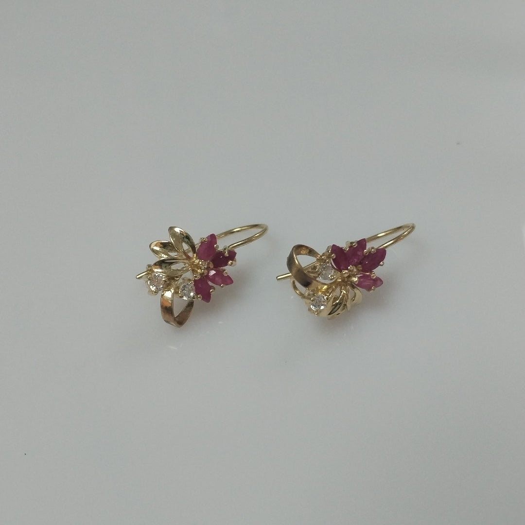ARETES PAR ORO 14 K 2.5 GRMS (SEMINUEVO)