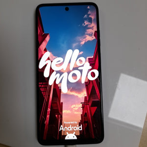 CELULAR MOTOROLA MOTO G05 XT2523-2 (2025) 64 GB 4 GB RAM (SEMINUEVO)