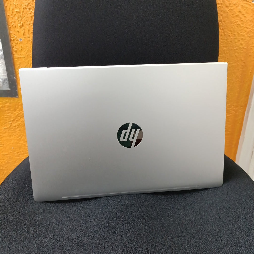 LAPTOP HP PROBOOK 440 G9 (2024) 512 GB SSD 16 GB RAM (SEMINUEVO)