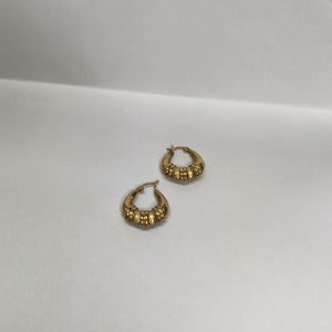 ARRACADAS PAR ORO 10 K 2,10 GRMS (SEMINUEVO)