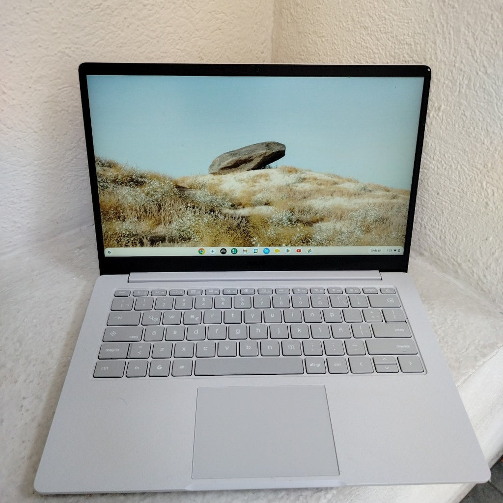 LAPTOP ASUS CROMEBOOK CX1405CTA C8G128-C1 (2025) 128 GB 8 GB RAM (SEMINUEVO)