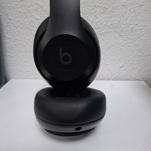 AUDIFONOS BEATS STUDIO PRO INALAMBRICO OVER EAR (SEMINUEVO)