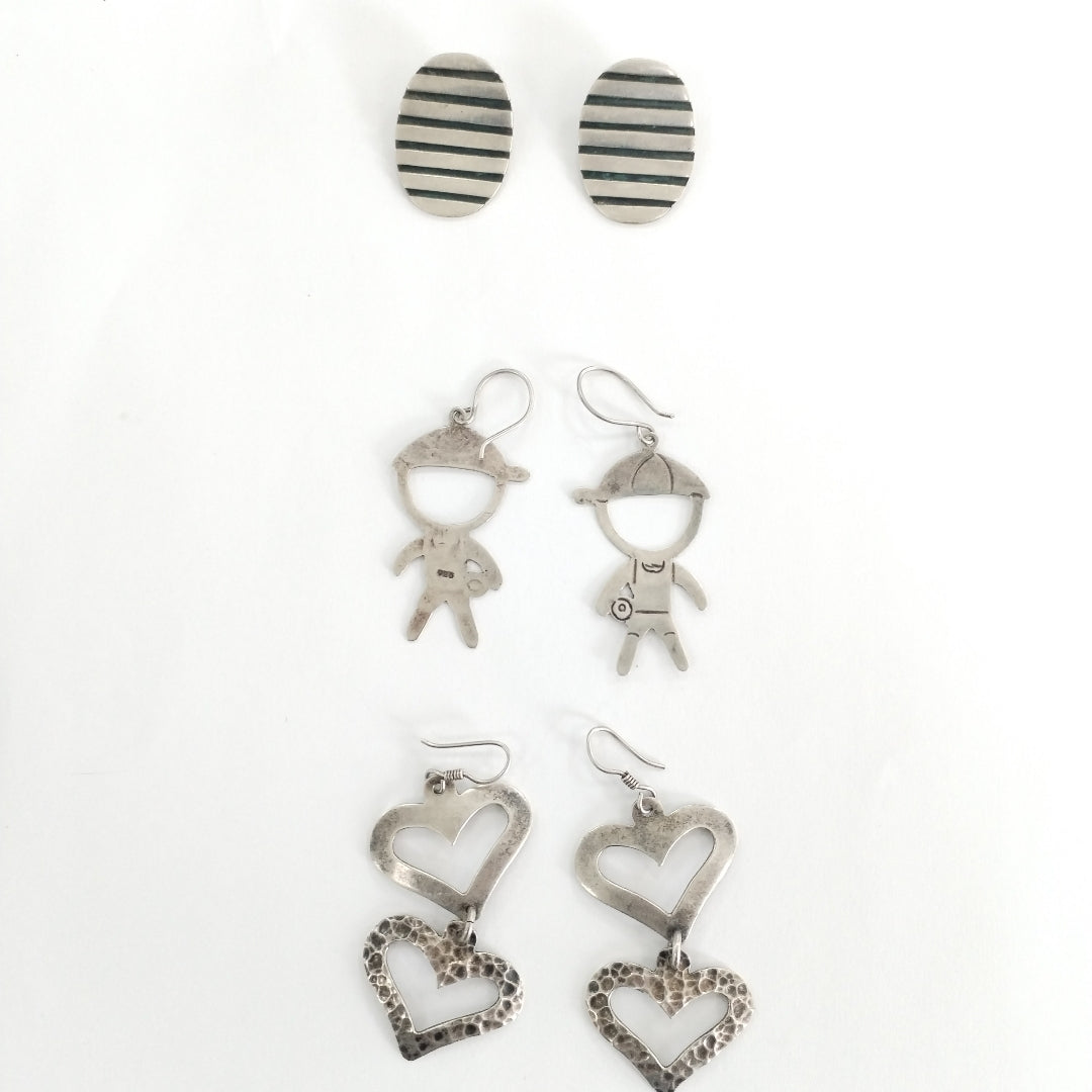 ARETES PAR, DIJE PLATA 28.2 GRMS (SEMINUEVO)
