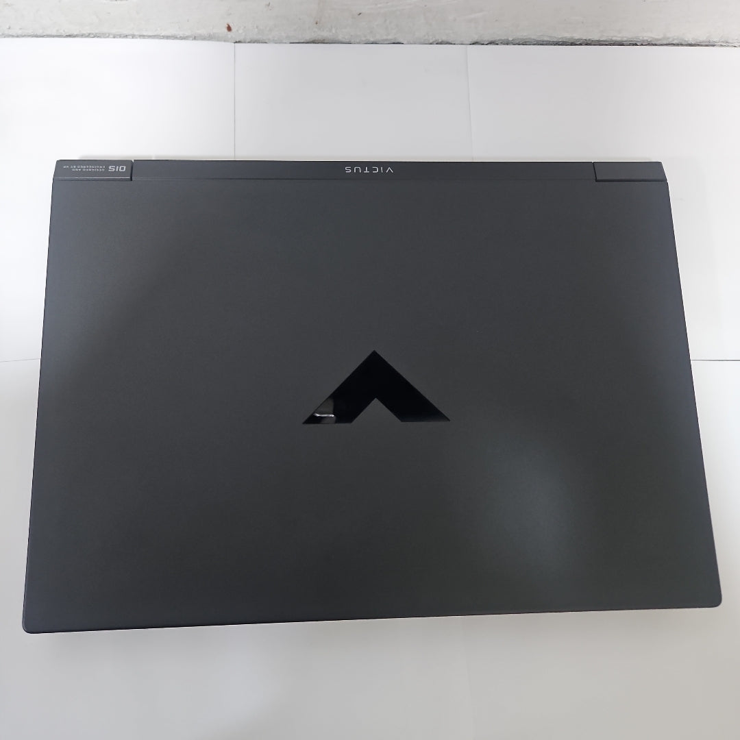 LAPTOP HP VICTUS 15-FB3020LA (2025) 512 GB SSD 16 GB RAM (SEMINUEVO)