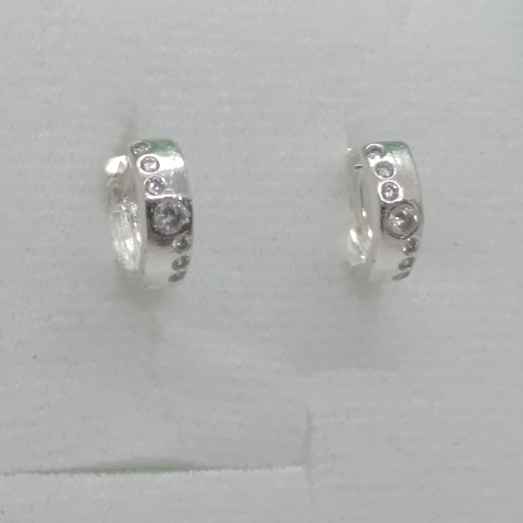ARRACADAS C/CIRCONIAS PLATA .925 2.4 GR (NUEVO)
